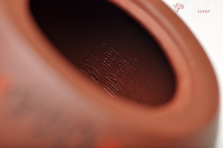 紫砂壶图片：通景山水 丰润挺拔 全手汉铎 优质地槽青   - 宜兴紫砂壶网