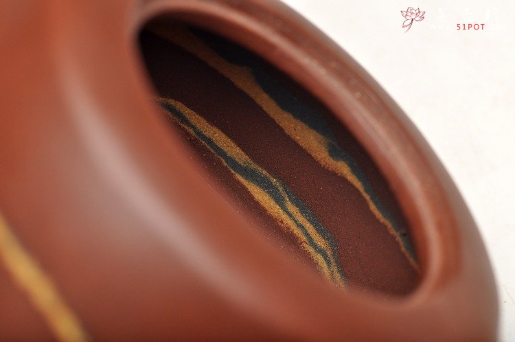 紫砂壶图片：敦厚可人 实用精品 小天际 优质老拼紫 双色绞泥 - 宜兴紫砂壶网