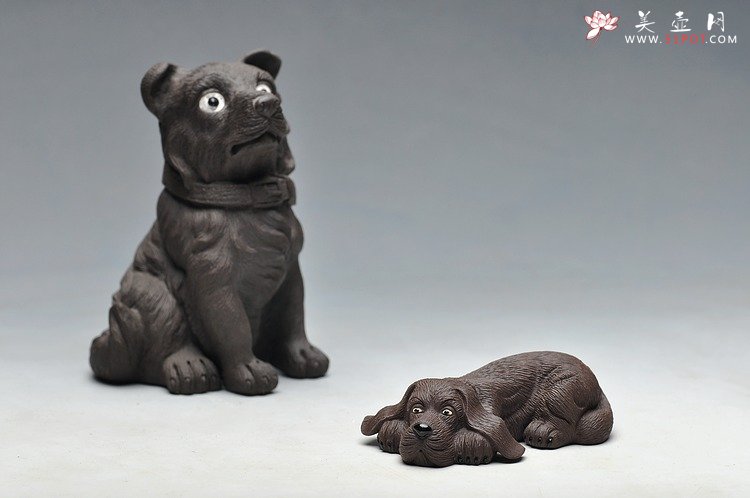 紫砂壶图片：栩栩如生 拉毛狗 一对~ 好玩 - 宜兴紫砂壶网