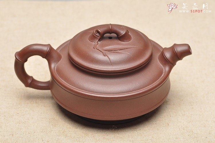 紫砂壶图片：羊脂紫泥 精神 贴叶细腻挺拔 双线竹鼓 - 宜兴紫砂壶网