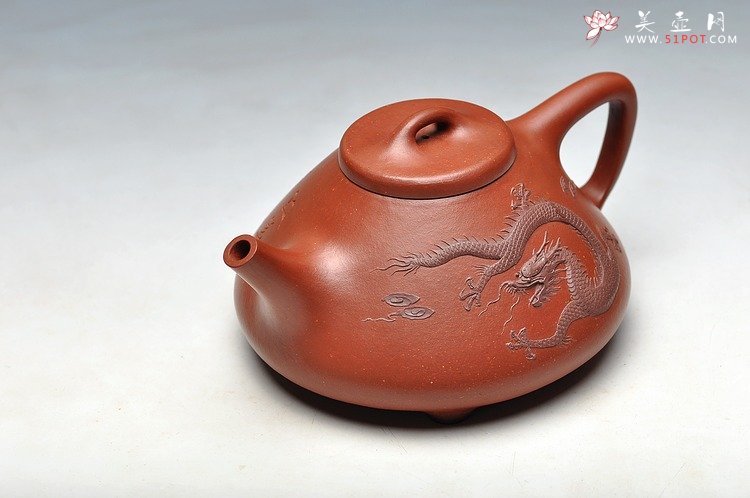 紫砂壶图片：骨肉均挺  塑龙 全手子冶石瓢 - 宜兴紫砂壶网