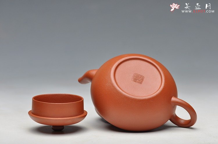 紫砂壶图片：明式小品 摹古之风 小巧别致 全手明韵 老朱泥 - 宜兴紫砂壶网