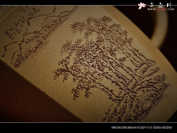 紫砂壶图片：全手镶片 高八方 老味十足 刻绘老辣 - 宜兴紫砂壶网