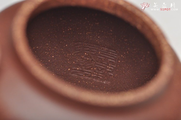 紫砂壶图片：紫玉金砂 质感漂亮 素心 杀茶利器 - 宜兴紫砂壶网