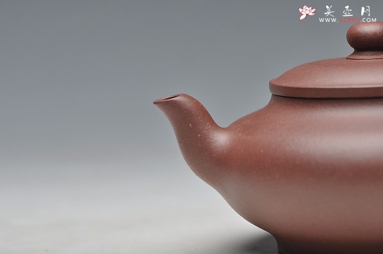 紫砂壶图片：线条流畅 实用小品 雅韵 - 宜兴紫砂壶网