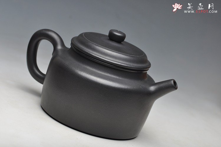 紫砂壶图片：王者归来 万阗阗最新全手力作 大亨德中 浑厚大气 - 宜兴紫砂壶网