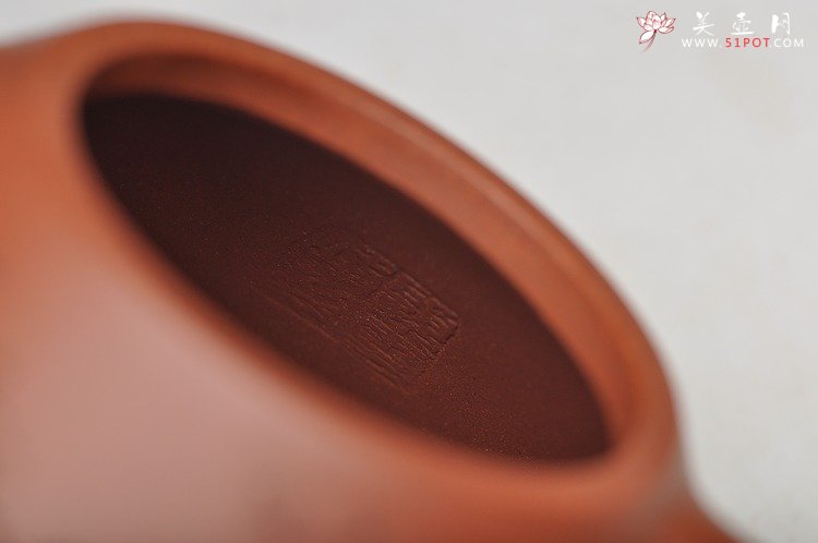 紫砂壶图片：顾瓢 国助和石通转刻梅 摹古精品子冶石瓢 - 宜兴紫砂壶网