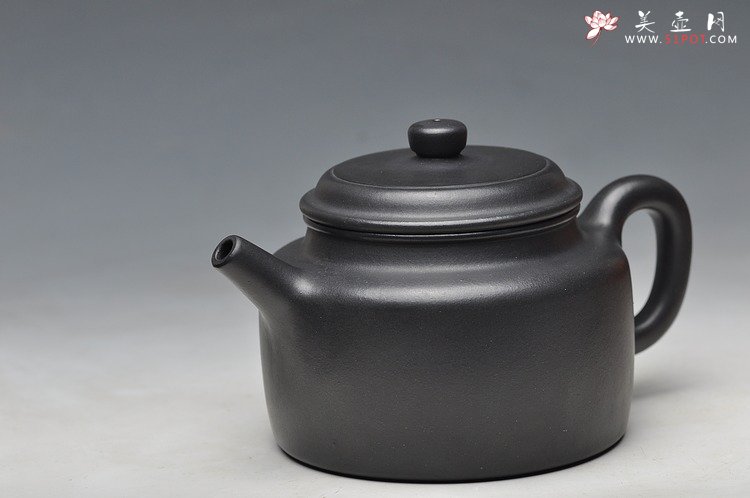 紫砂壶图片：王者归来 万阗阗最新全手力作 大亨德中 浑厚大气 - 宜兴紫砂壶网