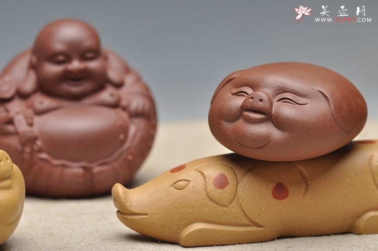 紫砂壶图片：小猪乐园o(∩_∩)o  - 宜兴紫砂壶网