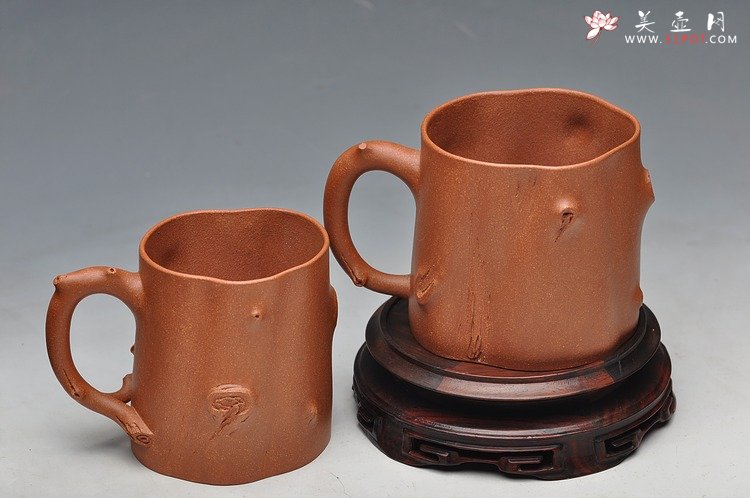 紫砂壶图片：全手立体梅花单杯 一对 - 宜兴紫砂壶网