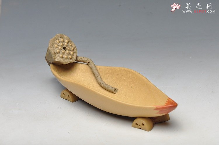 紫砂壶图片：荷叶香插 最新样式  蛮有特点 精致 - 宜兴紫砂壶网