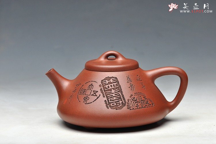 紫砂壶图片：值得期待的实力陶手 张听刚装饰 全手子冶石瓢 进步看得见 - 宜兴紫砂壶网