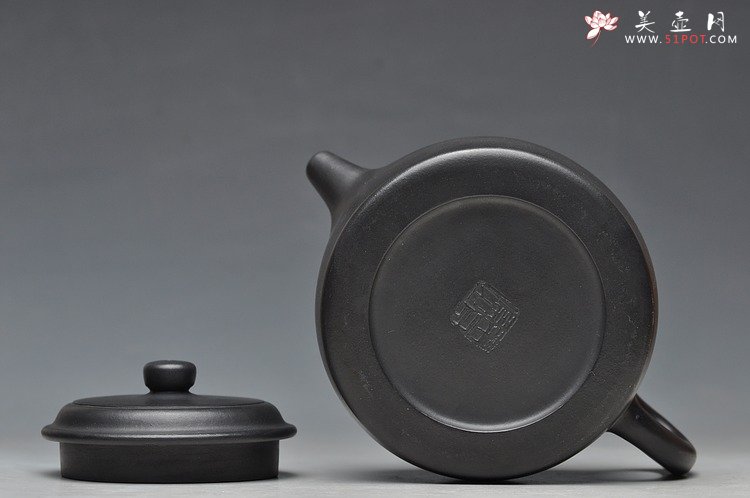 紫砂壶图片：王者归来 万阗阗最新全手力作 大亨德中 浑厚大气 - 宜兴紫砂壶网