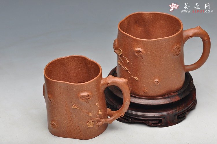 紫砂壶图片：全手立体梅花单杯 一对 - 宜兴紫砂壶网