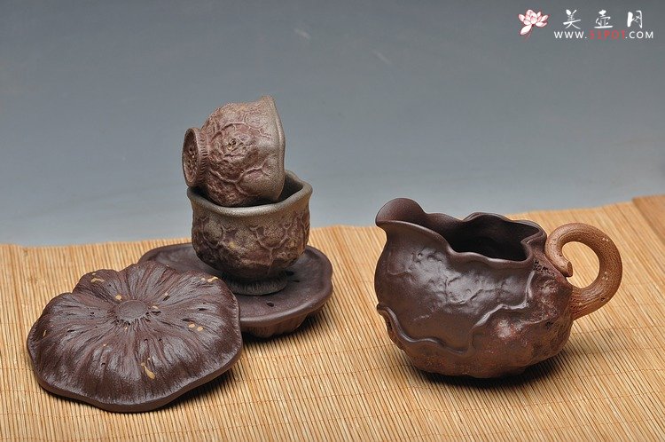 紫砂壶图片：莲子杯垫 养壶垫 壶托 香插 盖托 摆件茶宠 - 宜兴紫砂壶网