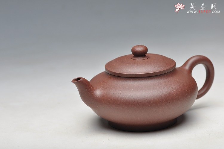 紫砂壶图片：线条流畅 实用小品 雅韵 - 宜兴紫砂壶网