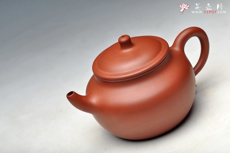 紫砂壶图片：曲峰最新作品 心灯 线条流畅 温润清雅 心思明亮如灯 - 宜兴紫砂壶网