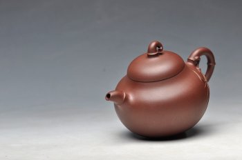 紫砂壶图片：原创作品  吉竹 灵巧清韵 线条流畅 - 宜兴紫砂壶网