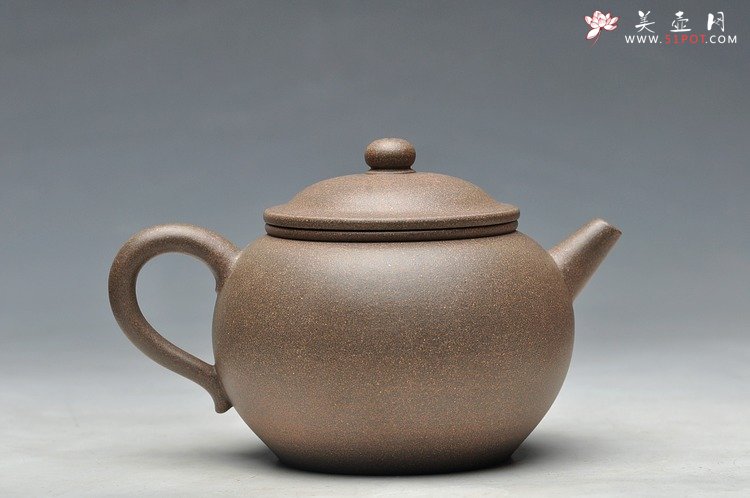 紫砂壶图片：拙朴古雅 传统耐品 杀茶利器 全手拙古 - 宜兴紫砂壶网