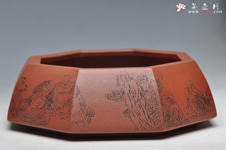 紫砂壶图片：面面是佛 人物线条张弛有力 耐品 全手八方水洗 笔洗 - 宜兴紫砂壶网