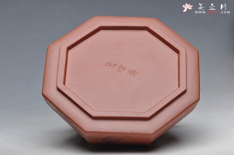 紫砂壶图片：面面是佛 人物线条张弛有力 耐品 全手八方水洗 笔洗 - 宜兴紫砂壶网