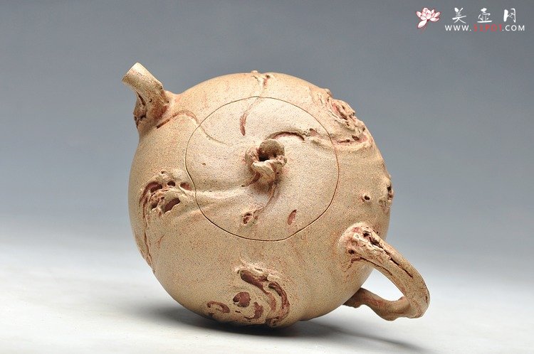 紫砂壶图片：实力派 全手木语 - 宜兴紫砂壶网