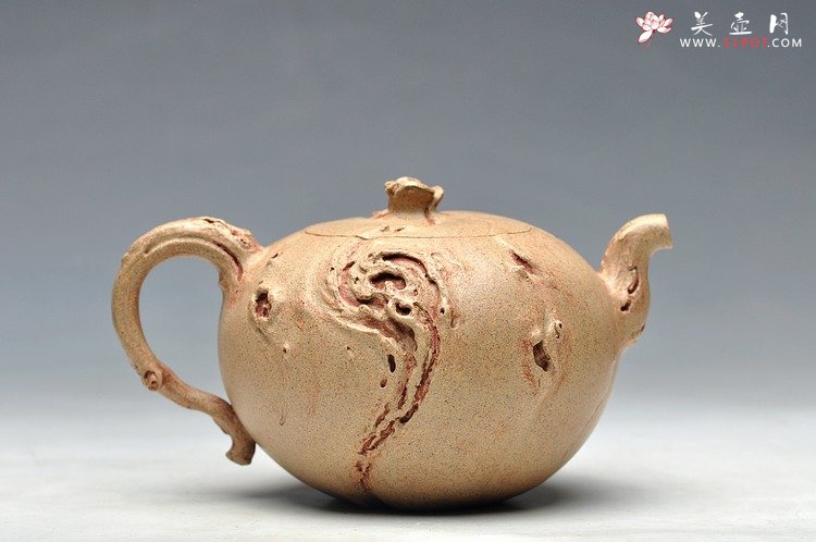 紫砂壶图片：实力派 全手木语 - 宜兴紫砂壶网