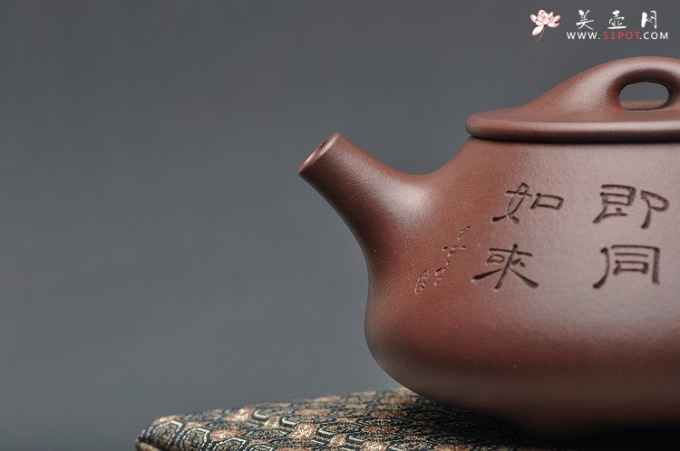 紫砂壶图片：墨生装饰 全手中石瓢 许国卫代表器形 - 宜兴紫砂壶网