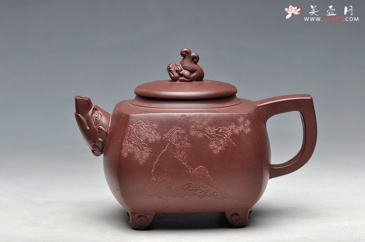 紫砂壶图片：闲然别致 生动可爱 鱼龙壶 - 宜兴紫砂壶网