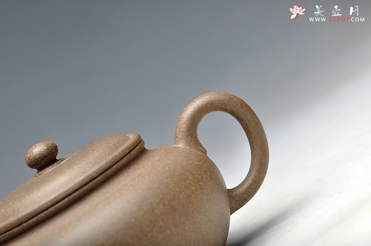 紫砂壶图片：实用一手壶 雅趣十足 全手小秋悦 适合红茶普洱 - 宜兴紫砂壶网