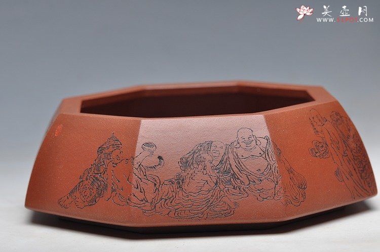 紫砂壶图片：面面是佛 人物线条张弛有力 耐品 全手八方水洗 笔洗 - 宜兴紫砂壶网