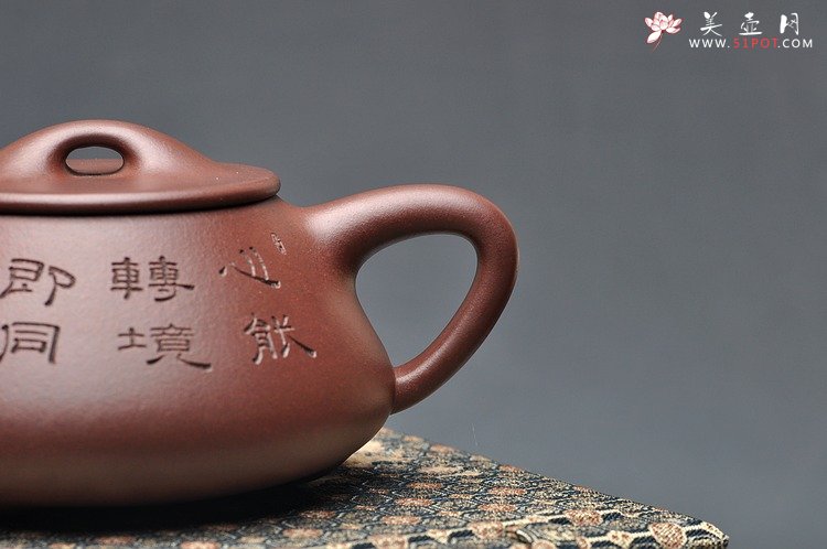 紫砂壶图片：墨生装饰 全手中石瓢 许国卫代表器形 - 宜兴紫砂壶网