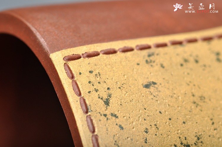 紫砂壶图片：听刚玩砂 全手工椭圆笔筒 蛮有味道滴~ - 宜兴紫砂壶网