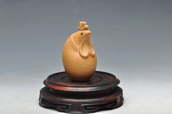 紫砂壶图片：大吉大利 精工细作 最新造型 - 宜兴紫砂壶网