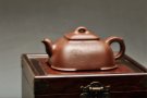 紫砂壶图片：何卫枫全手新品 敦方  蓄势 古味十足 精致可人 通景山水 - 宜兴紫砂壶网