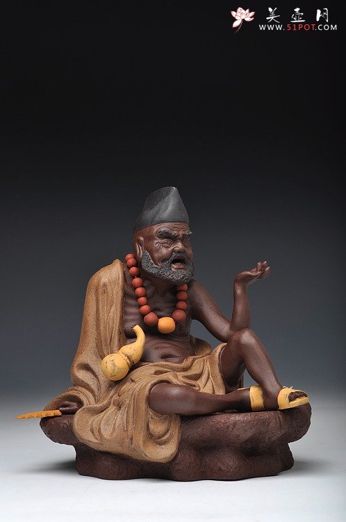 紫砂壶图片：拯危济困 救死扶弱 彰善惩恶 活佛济公 - 宜兴紫砂壶网