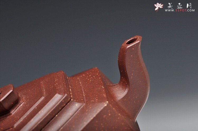 紫砂壶图片：代表作 全手中雪华 器形别致优雅 - 宜兴紫砂壶网