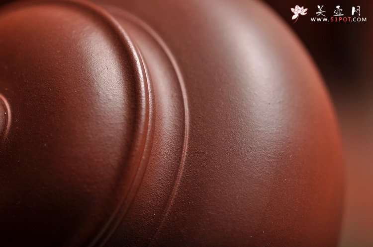 紫砂壶图片：泥色优雅 经典传承 顾派风格 紫泥全手笑樱 - 宜兴紫砂壶网