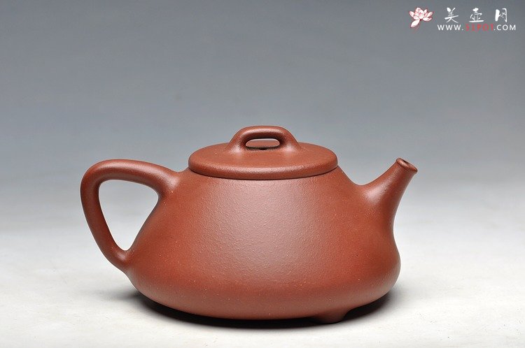 紫砂壶图片：摹古之作 耐品 全手心舟石瓢 - 宜兴紫砂壶网