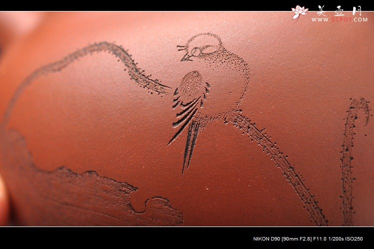 紫砂壶图片：清水泥 秋水 王翔荷叶鸟 亭亭玉立 - 宜兴紫砂壶网