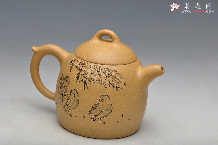 紫砂壶图片：精品好砂料 文气素雅  本山段 秦权  - 宜兴紫砂壶网