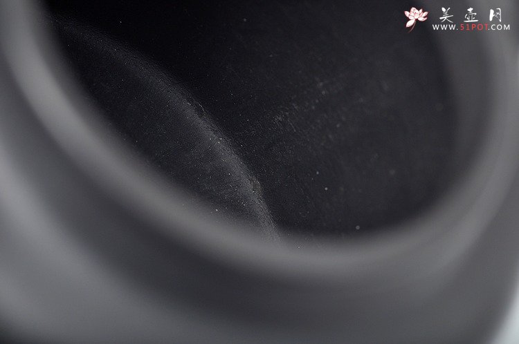 紫砂壶图片：万阗阗近作 气势雄壮全手精品剑流高德中 大亨遗韵 - 宜兴紫砂壶网