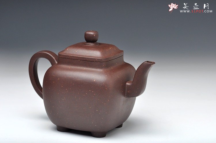 紫砂壶图片：浑厚高俊 风骨丰雅 全手镶接成型  鸣远四方 - 宜兴紫砂壶网