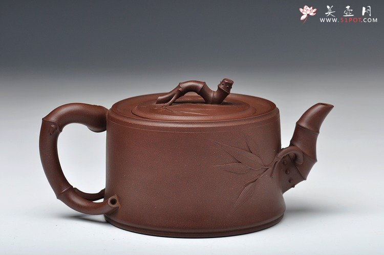 紫砂壶图片：方圆堂实力派 许嘉年 全手一段竹 - 宜兴紫砂壶网