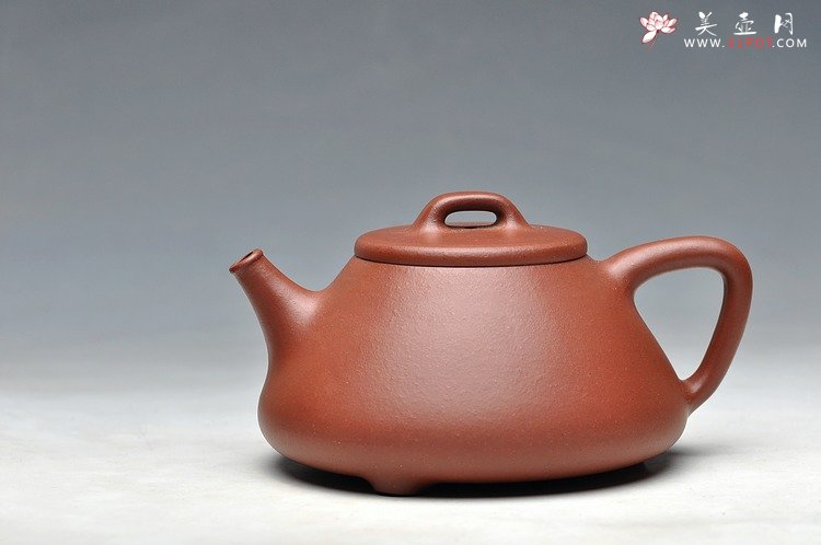 紫砂壶图片：摹古之作 耐品 全手心舟石瓢 - 宜兴紫砂壶网