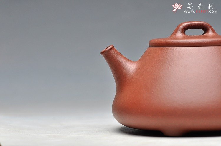紫砂壶图片：摹古之作 耐品 全手心舟石瓢 - 宜兴紫砂壶网