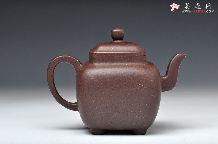 紫砂壶图片：浑厚高俊 风骨丰雅 全手镶接成型  鸣远四方 - 宜兴紫砂壶网
