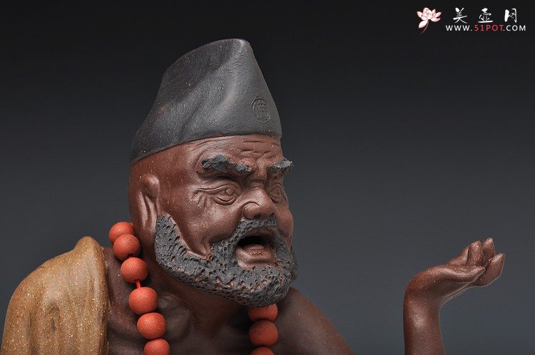 紫砂壶图片：拯危济困 救死扶弱 彰善惩恶 活佛济公 - 宜兴紫砂壶网