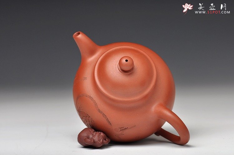 紫砂壶图片：莲蓬鸟之秋水 婉约风韵 亭亭玉立 - 宜兴紫砂壶网