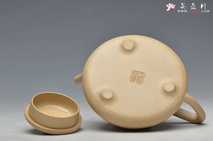 紫砂壶图片：素雅文气 全手子冶石瓢 谭华斌装饰 - 宜兴紫砂壶网